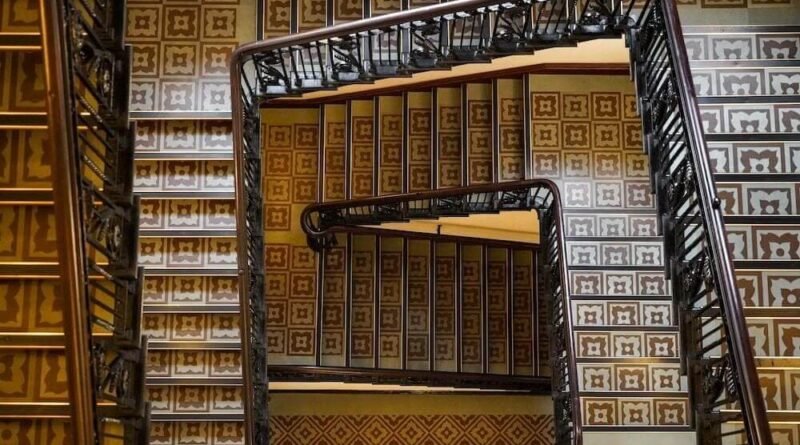 designing staircase_0