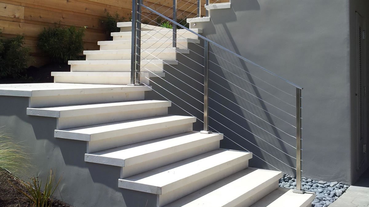 10 Stainless Steel Staircase Design Ideas - Trendy Residence